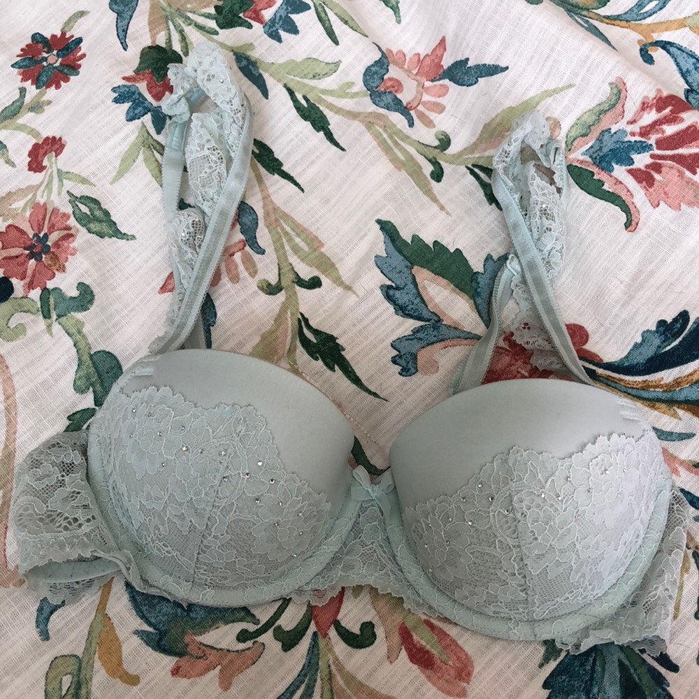 Victoria’s Secret Dream Angels Bra Size 34B